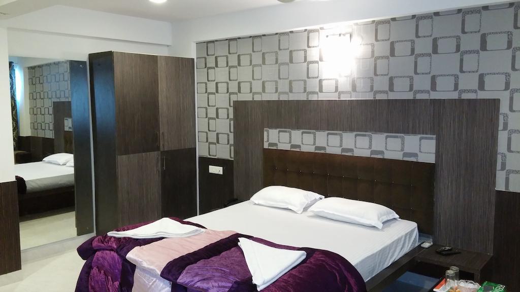 Capital Residency Hotel Bengaluru Kültér fotó