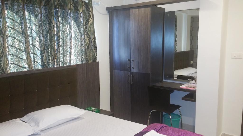 Capital Residency Hotel Bengaluru Kültér fotó